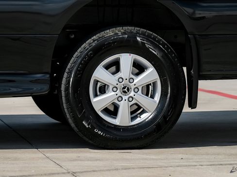 Used 2025 Mercedes-Benz Sprinter 2500 image 67