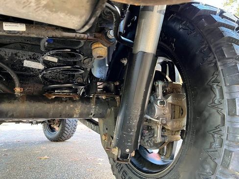 Used 2018 Jeep Wrangler Unlimited Sahara image 53