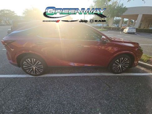 Used 2023 Lexus RX 350 Premium Plus w/ Cold Area Package FWD image 4
