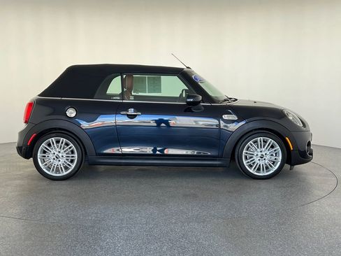 Used 2020 MINI Cooper S image 2