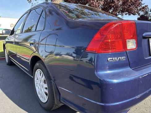 Used 2005 Honda Civic LX image 8