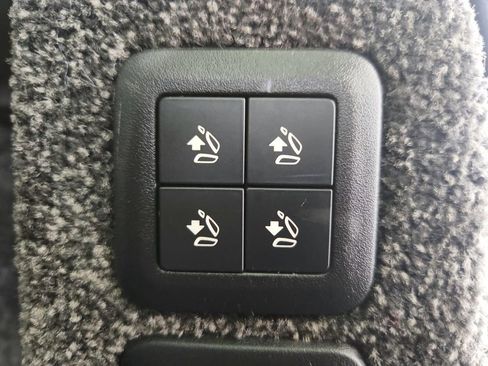 Used 2019 Land Rover Range Rover HSE image 35