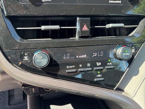 Used 2024 Toyota Camry LE FWD image 17