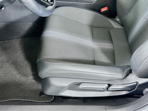 Used 2025 Honda Civic Sport image 23