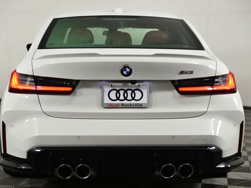 Used 2023 BMW M3 Sedan w/ Executive Package image 8