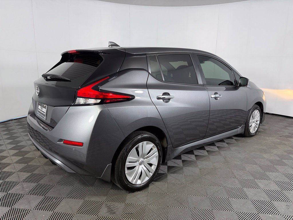 Used 2025 Nissan Leaf S FWD image 10