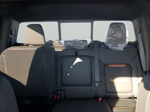 New 2025 GMC Sierra 2500 AT4 w/ AT4 Premium Plus Package image 41