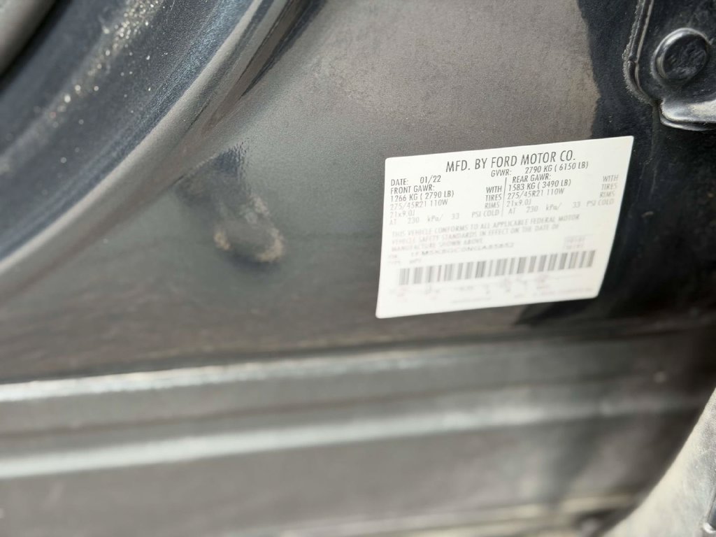 Used 2022 Ford Explorer ST w/ Equipment Group 401A AWD/4WD image 18
