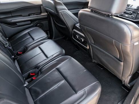 Used 2024 Ford Expedition Max XLT image 47