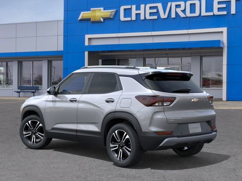 New 2026 Chevrolet TrailBlazer LT w/ Convenience Package image 3