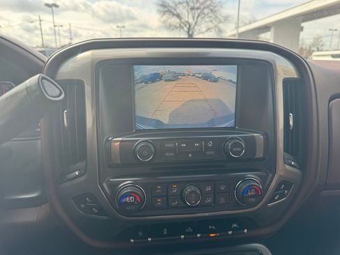Certified 2018 Chevrolet Silverado 1500 High Country image 27