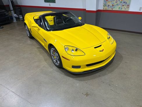 Used 2011 Chevrolet Corvette Grand Sport w/ Preferred Equipment Group image 32