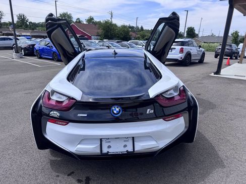 Used 2016 BMW i8 AWD/4WD image 5