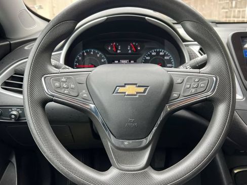 Used 2023 Chevrolet Malibu LT FWD image 27