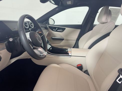 Used 2023 Mercedes-Benz C 300 Sedan image 18