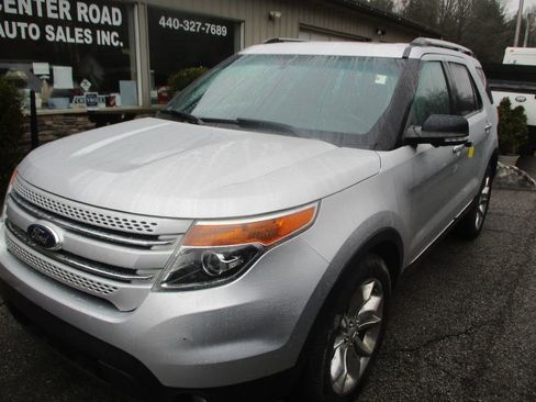 Used 2014 Ford Explorer XLT w/ Equipment Group 202A image 1