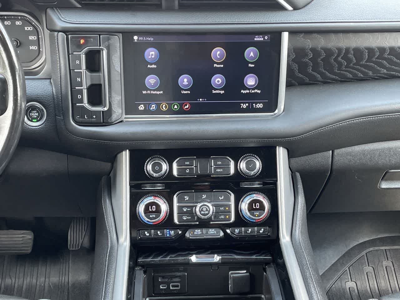 Used 2021 GMC Yukon XL Denali w/ Denali Premium Package AWD/4WD image 13