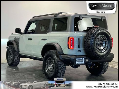 Used 2024 Ford Bronco Everglades image 6