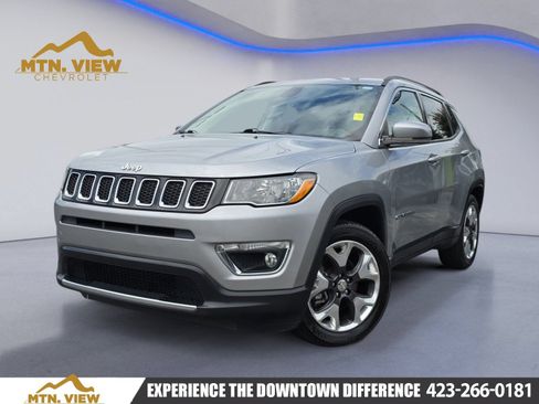 Used 2019 Jeep Compass Limited FWD image 1