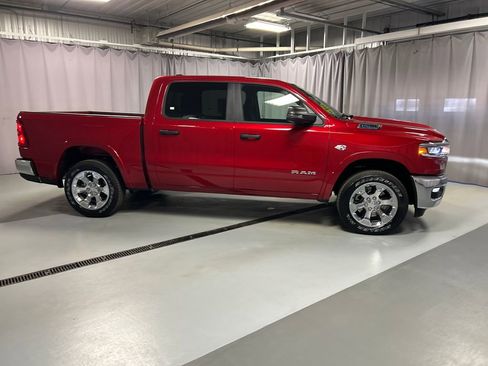 New 2026 RAM 1500 4x4 Crew Cab image 8