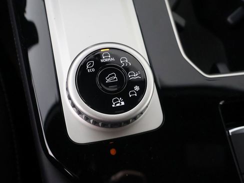 New 2026 Mitsubishi Outlander LE AWD/4WD image 53