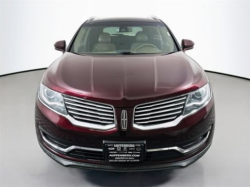 Used 2018 Lincoln MKX Reserve w/ Lincoln MKX Climate Package image 2
