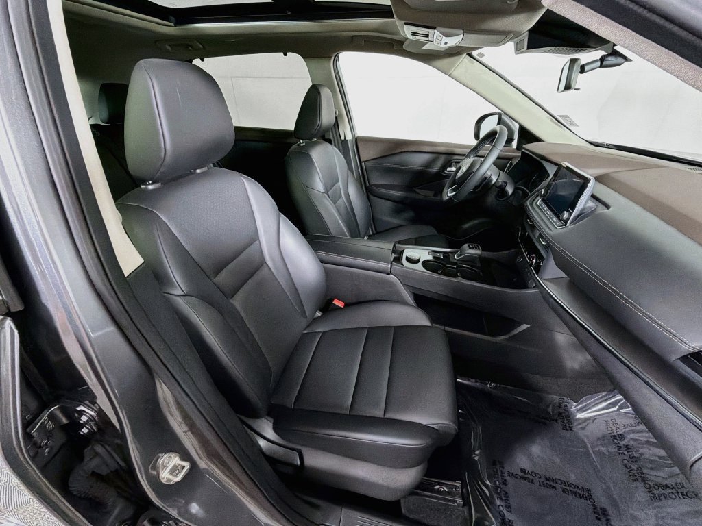 Used 2023 Nissan Rogue SV w/ SV Premium B Package AWD/4WD image 27