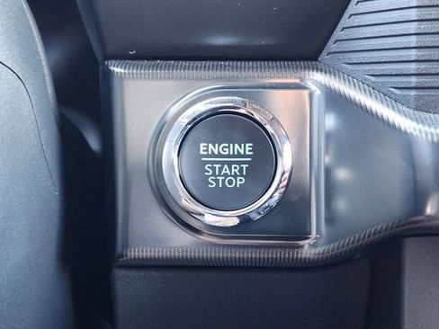 Used 2025 Ford F150 Lariat w/ Equipment Group 502A High image 21