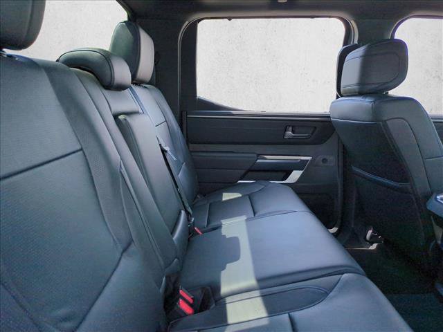 Used 2025 Toyota Tundra Platinum AWD/4WD image 21