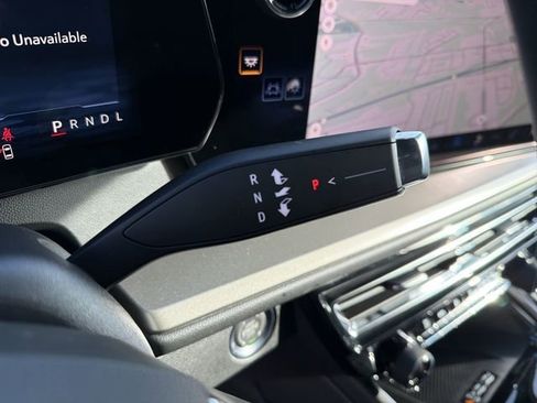 New 2026 Chevrolet Traverse LT w/ Midnight/Sport Edition image 21