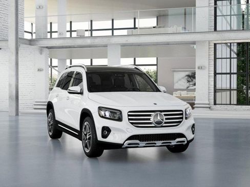 New 2026 Mercedes-Benz GLB 250 image 9