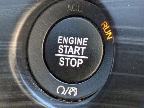 Used 2020 Jeep Grand Cherokee Altitude image 26