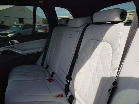 New 2026 BMW X5 xDrive40i w/ M Sport Package image 8