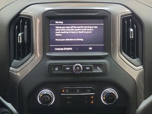 Used 2023 Chevrolet Silverado 1500 Custom image 22