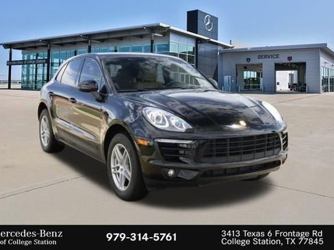 Used 2018 Porsche Macan image 3