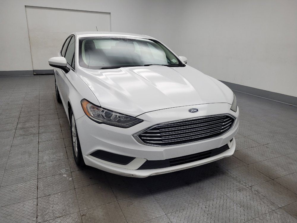 Used 2018 Ford Fusion SE FWD image 14