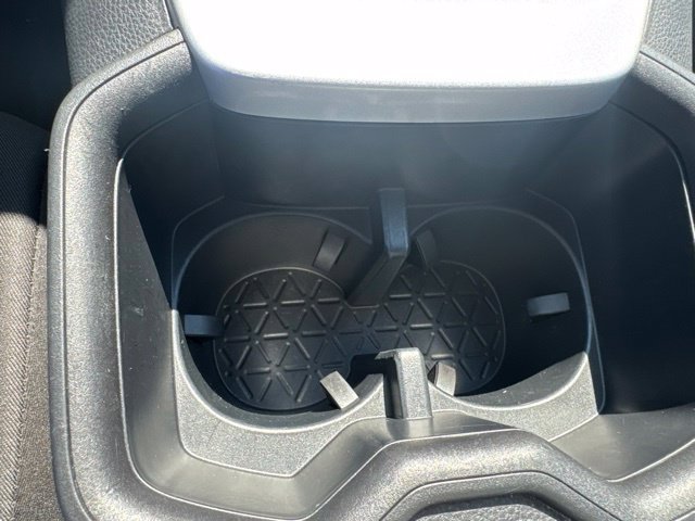 Used 2025 Toyota RAV4 LE AWD/4WD image 28