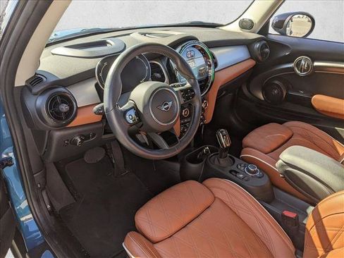 Used 2024 MINI Cooper SE FWD image 9