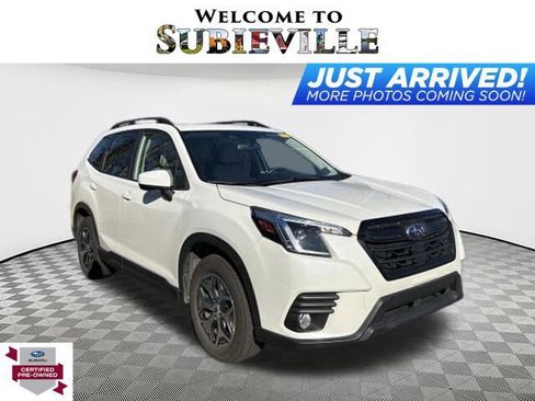 Certified 2023 Subaru Forester Premium image 1
