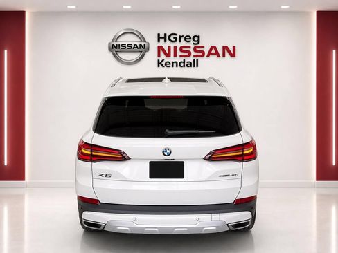Used 2021 BMW X5 sDrive40i w/ Premium Package RWD image 6