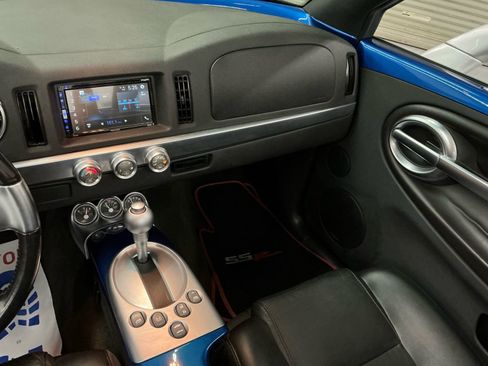 Used 2006 Chevrolet SSR w/ Preferred Equipment Group image 23