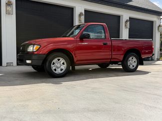 Used 2002 Toyota Tacoma 2WD Regular Cab video 1