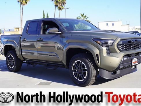New 2026 Toyota Tacoma TRD Sport image 3