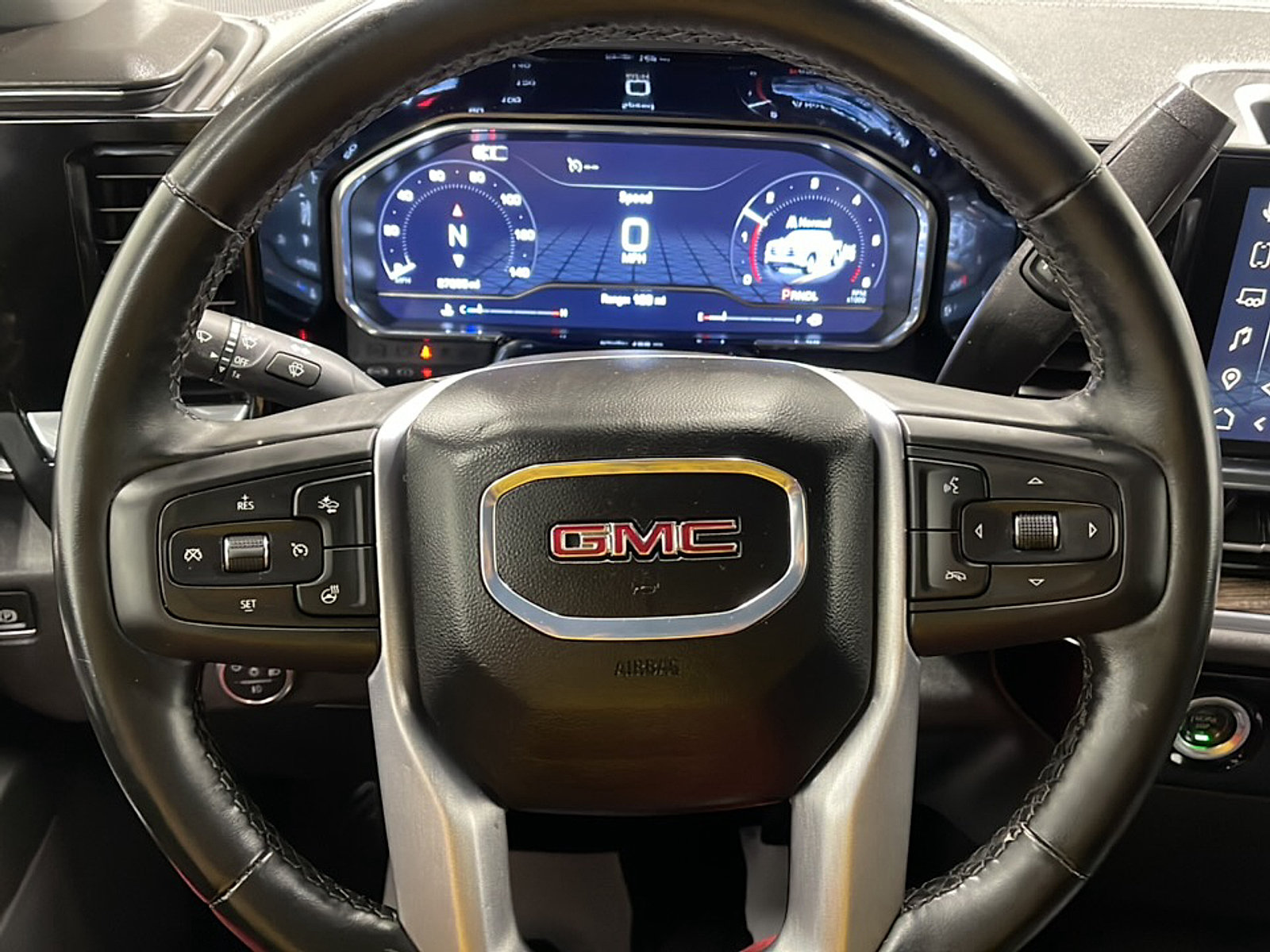 Used 2024 GMC Sierra 1500 Elevation AWD/4WD image 4