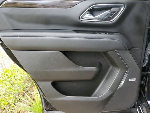 Used 2023 Chevrolet Tahoe LT RWD image 10