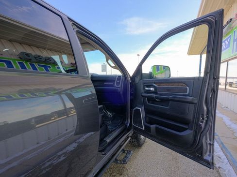 Used 2021 RAM 2500 Laramie image 13