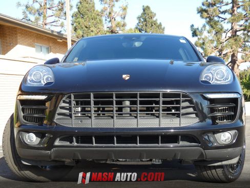 Used 2015 Porsche Macan S AWD/4WD image 14