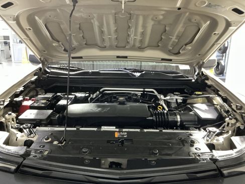 Used 2023 Chevrolet Colorado W/T image 33