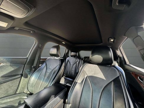 Used 2018 Lincoln MKX Reserve w/ Lincoln MKX Climate Package image 30