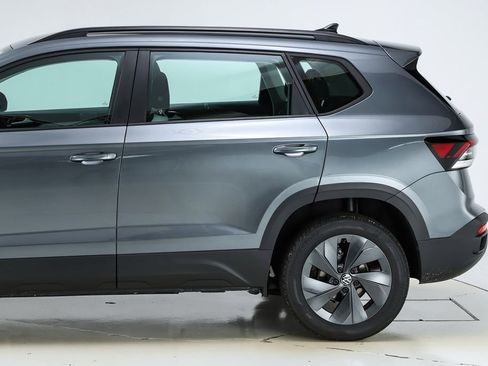 New 2026 Volkswagen Taos S image 4